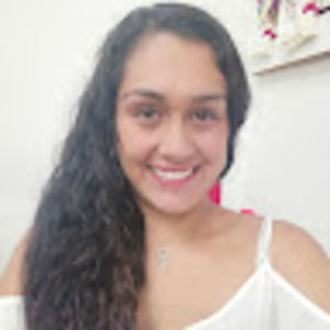 Meet your Posher, Camila